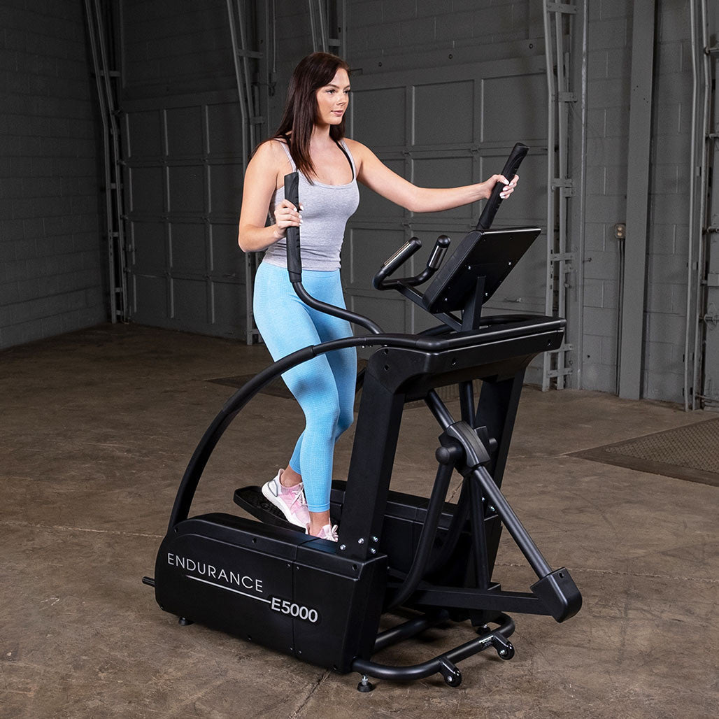 Body-Solid Endurance E5000 Self-Generating Elliptical