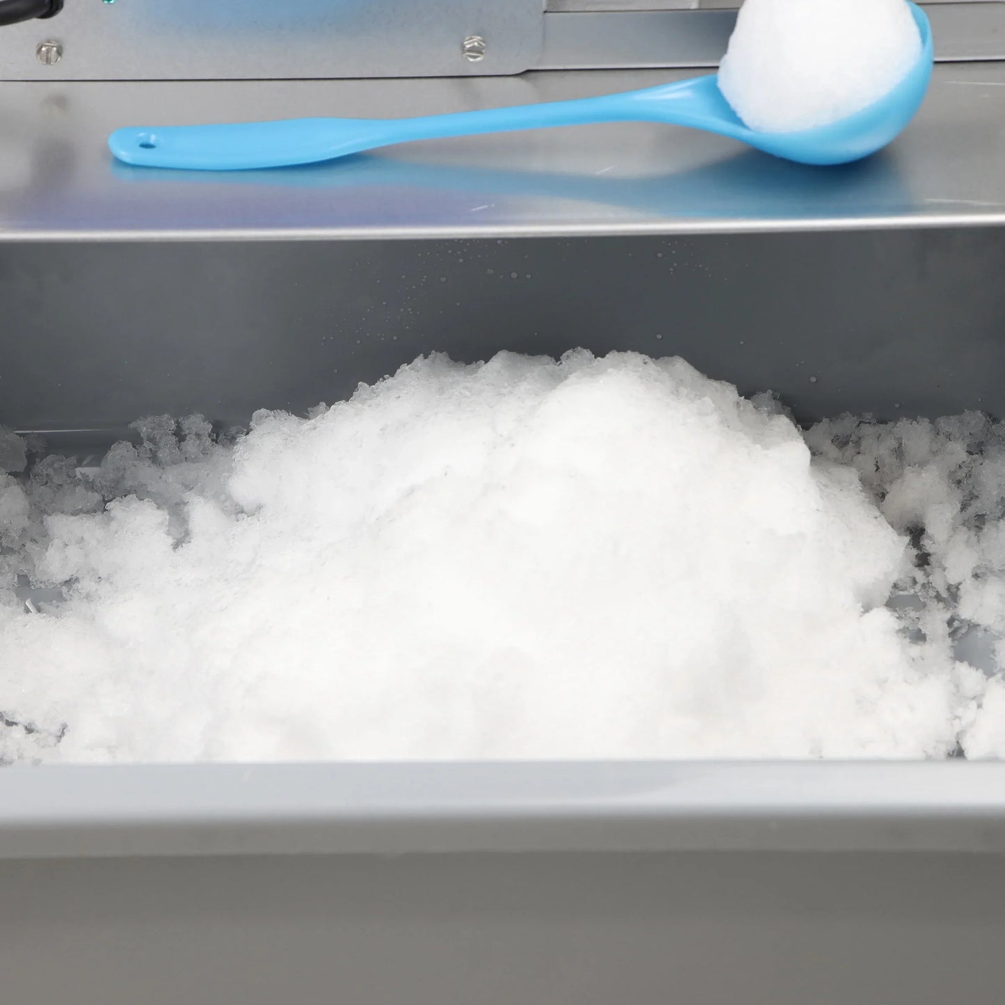 Port-A-Blast Snow Cone Machine by Paragon Concessions