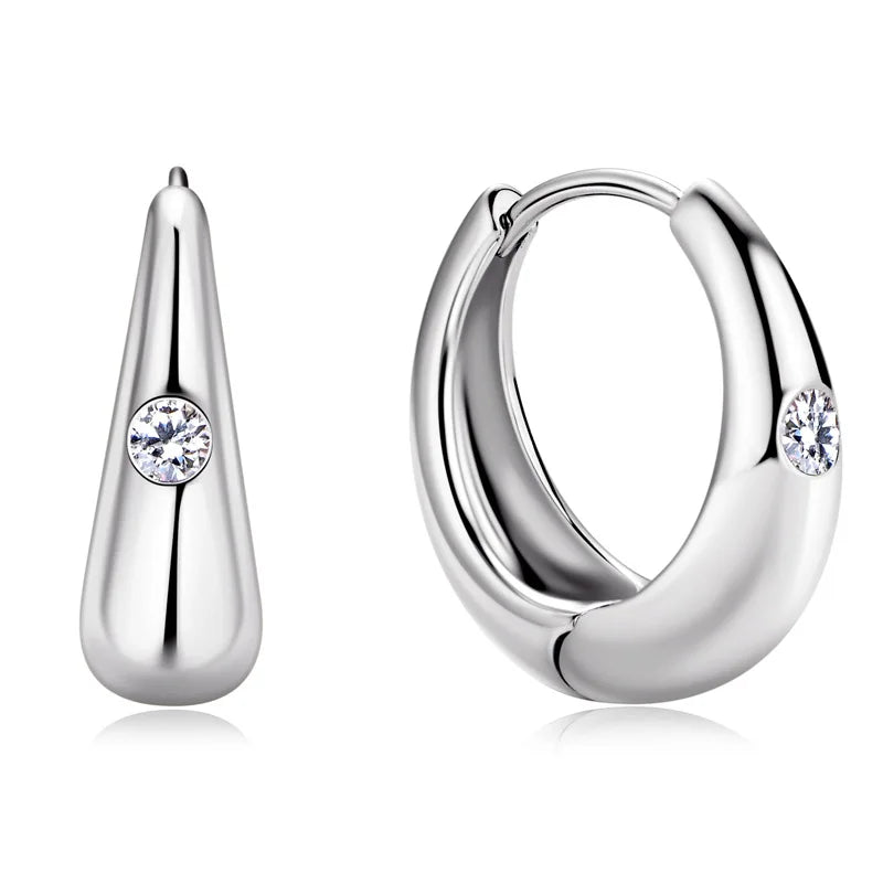 Sterling Silver 0.06ct Moissanite Stud Earrings Retro Punk Light Luxury