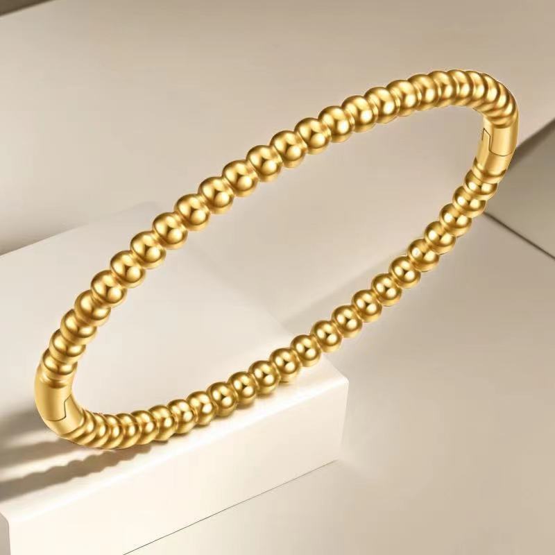 Stainless steel titanium steel bracelet for women non fading electroplated buckle jewelry for women