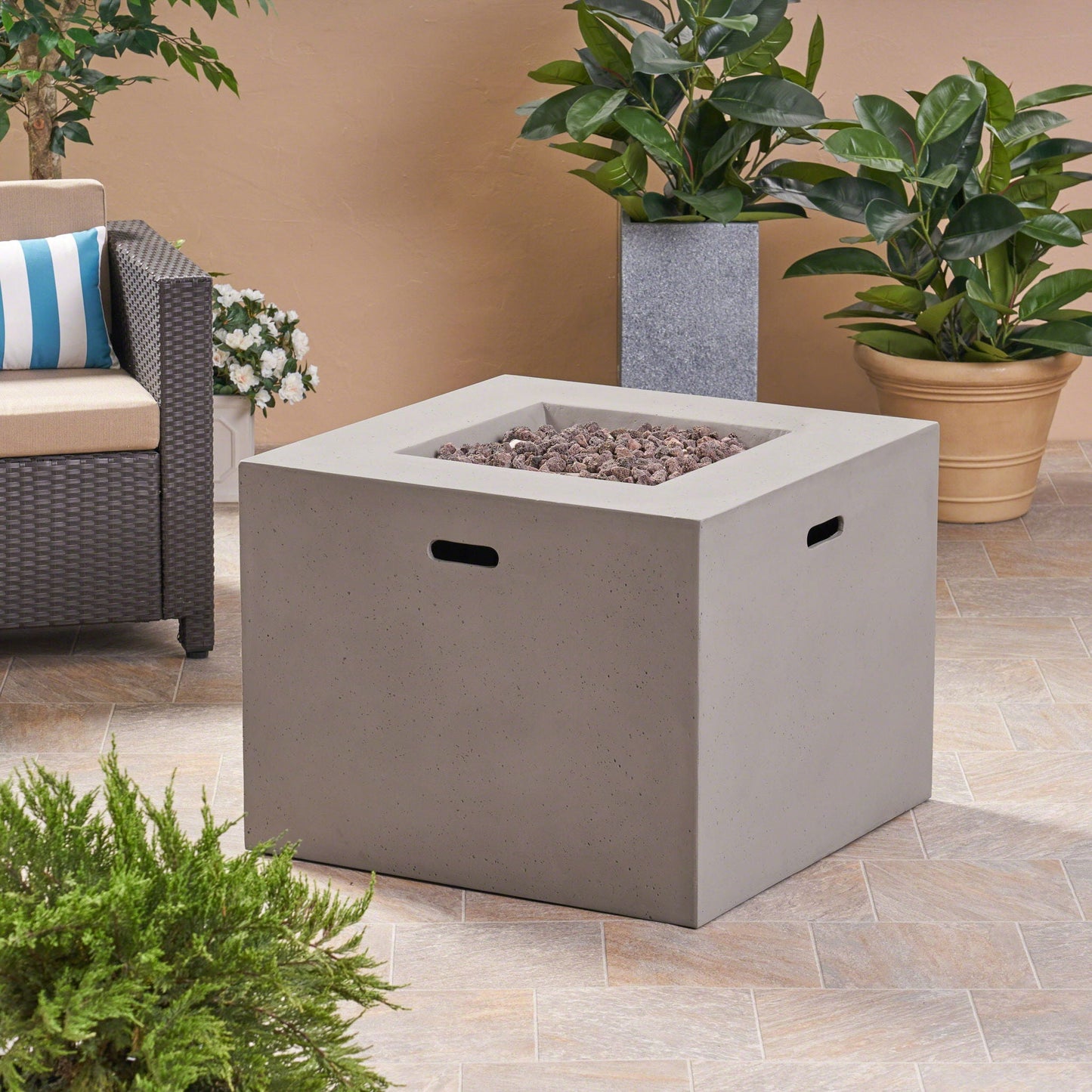 Outdoor Patio Square Gas Burning Concrete Fire Pit 40,000 BTU