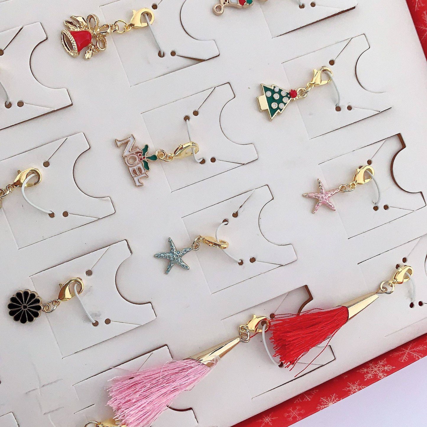 Children's pendant bracelet portable gift box