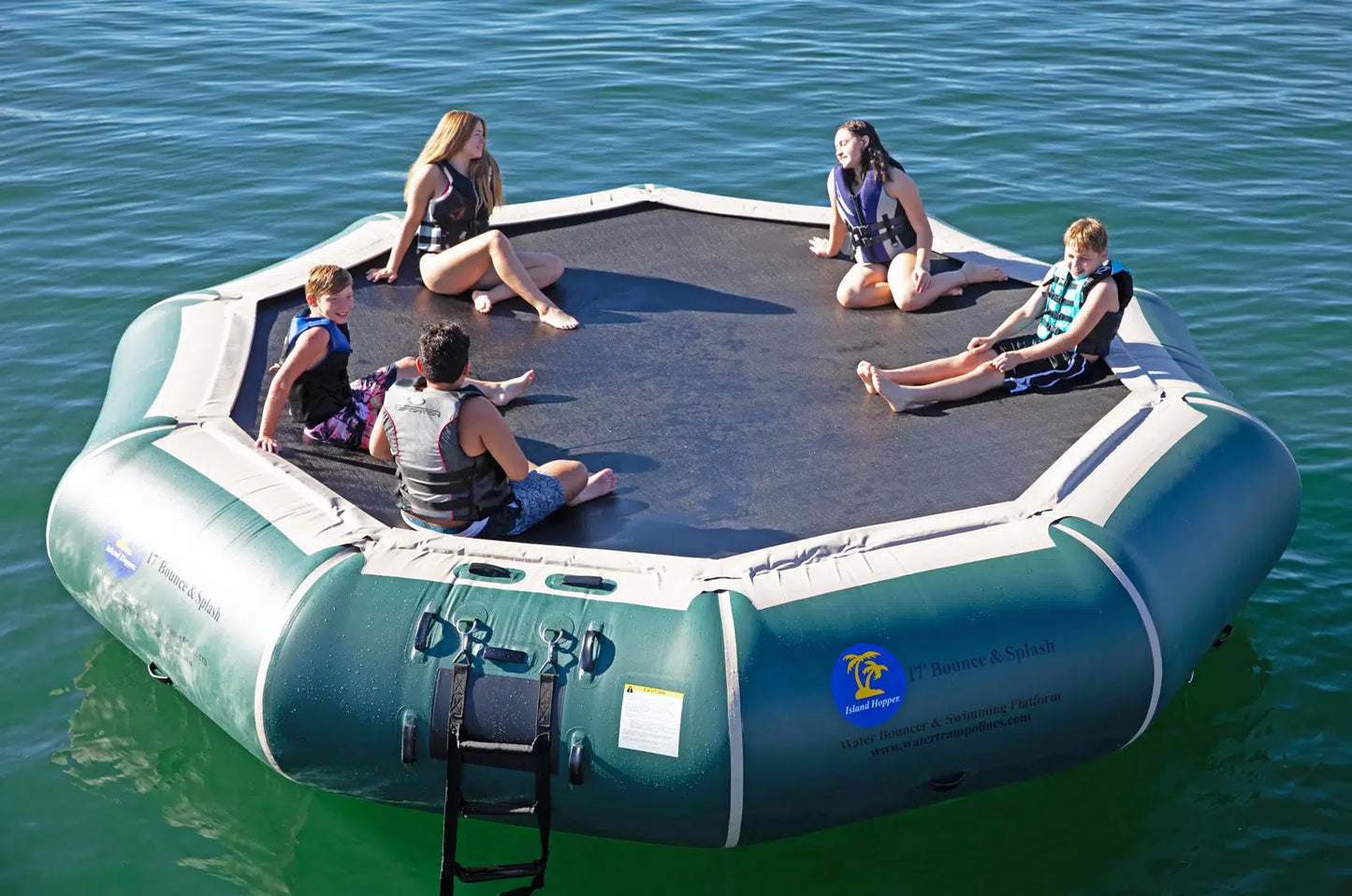 Island Hopper 17′ Bounce N Splash