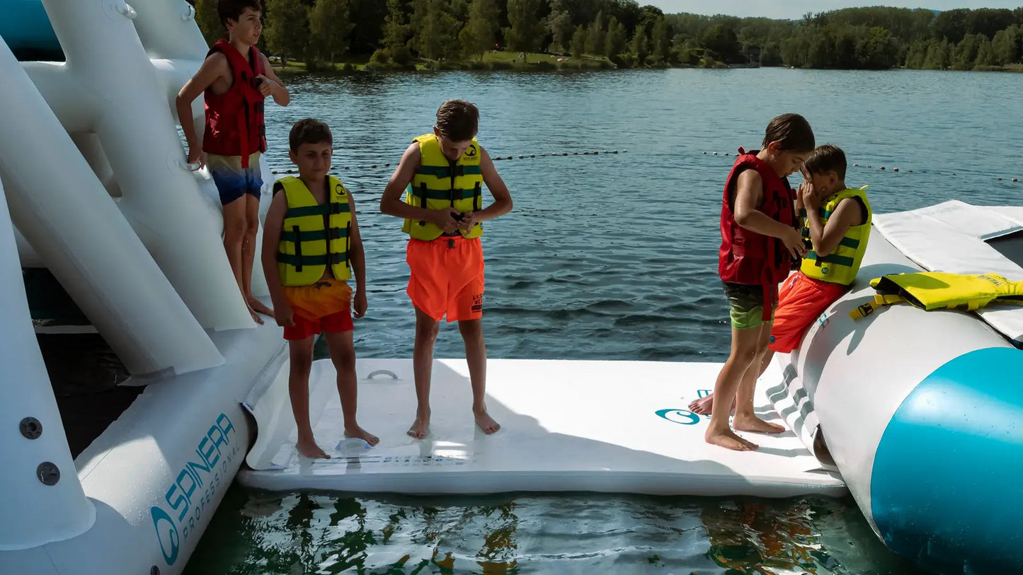 SPINERA Professional™ Aquapark Easy Up Water Platform