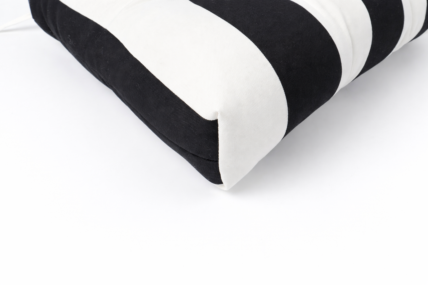 Outdoor Chair Cushions Set of 2 – Black and White Striped