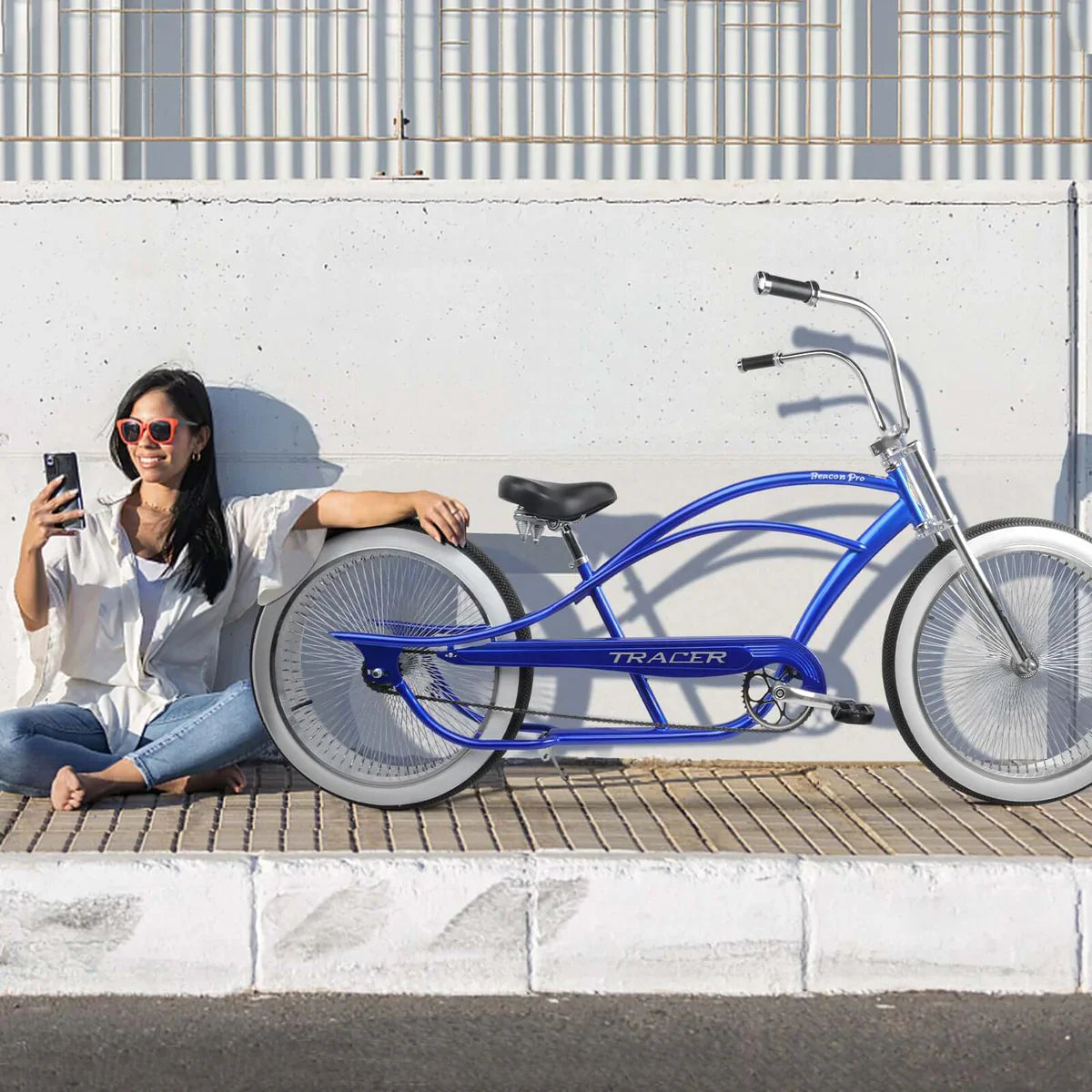 Tracer Beacon Pro 140H Single Speed Stretch Cruiser Bike