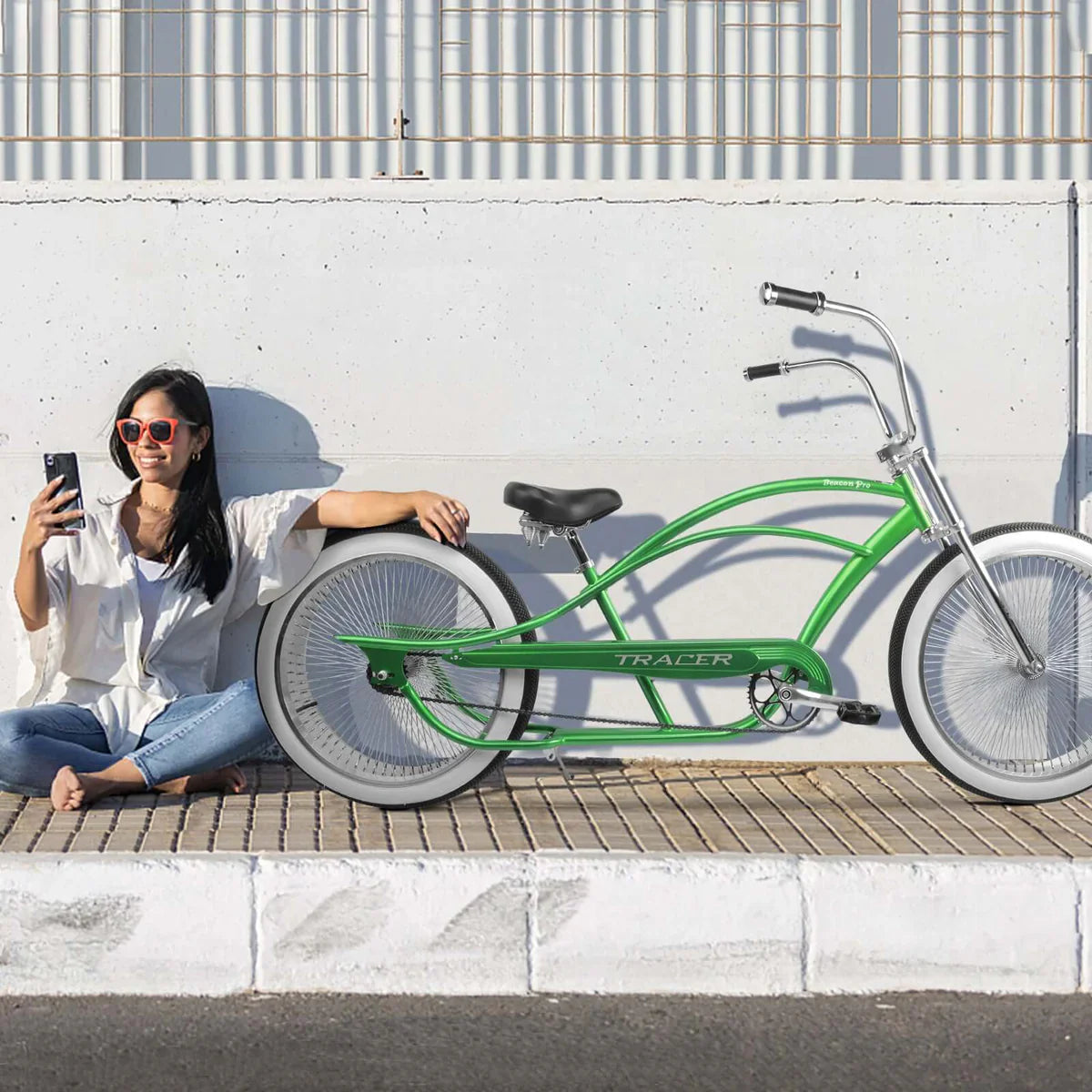 Tracer Beacon Pro 140H Single Speed Stretch Cruiser Bike