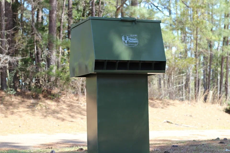 Steel Outdoors 340 LB Bran Deer Feeder