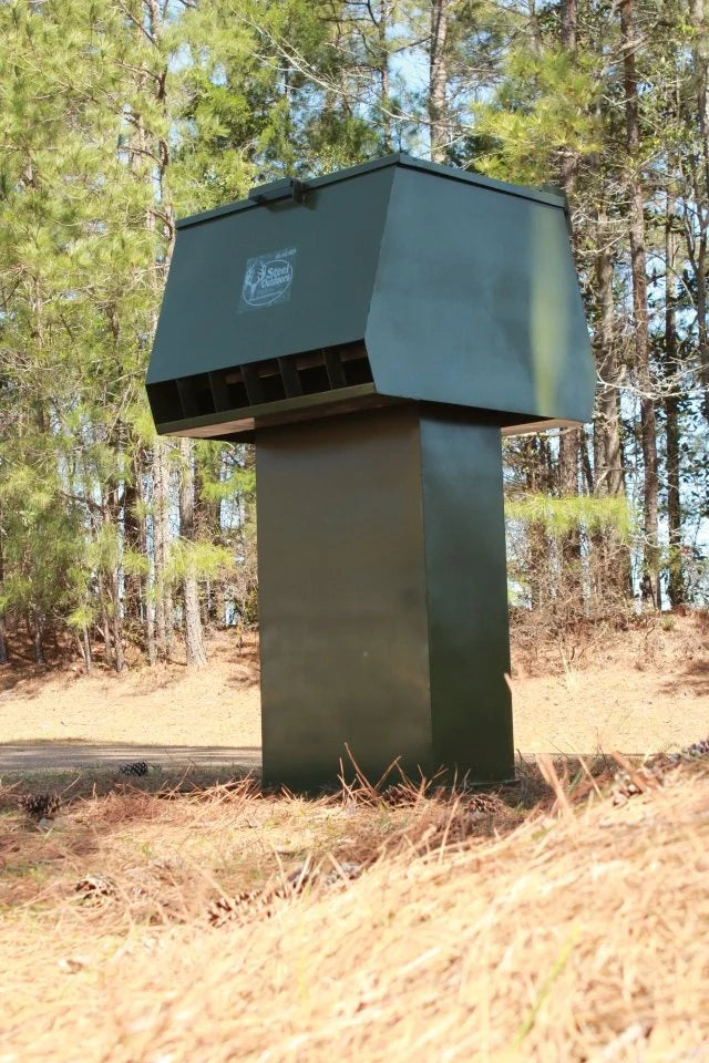 Steel Outdoors 340 LB Bran Deer Feeder