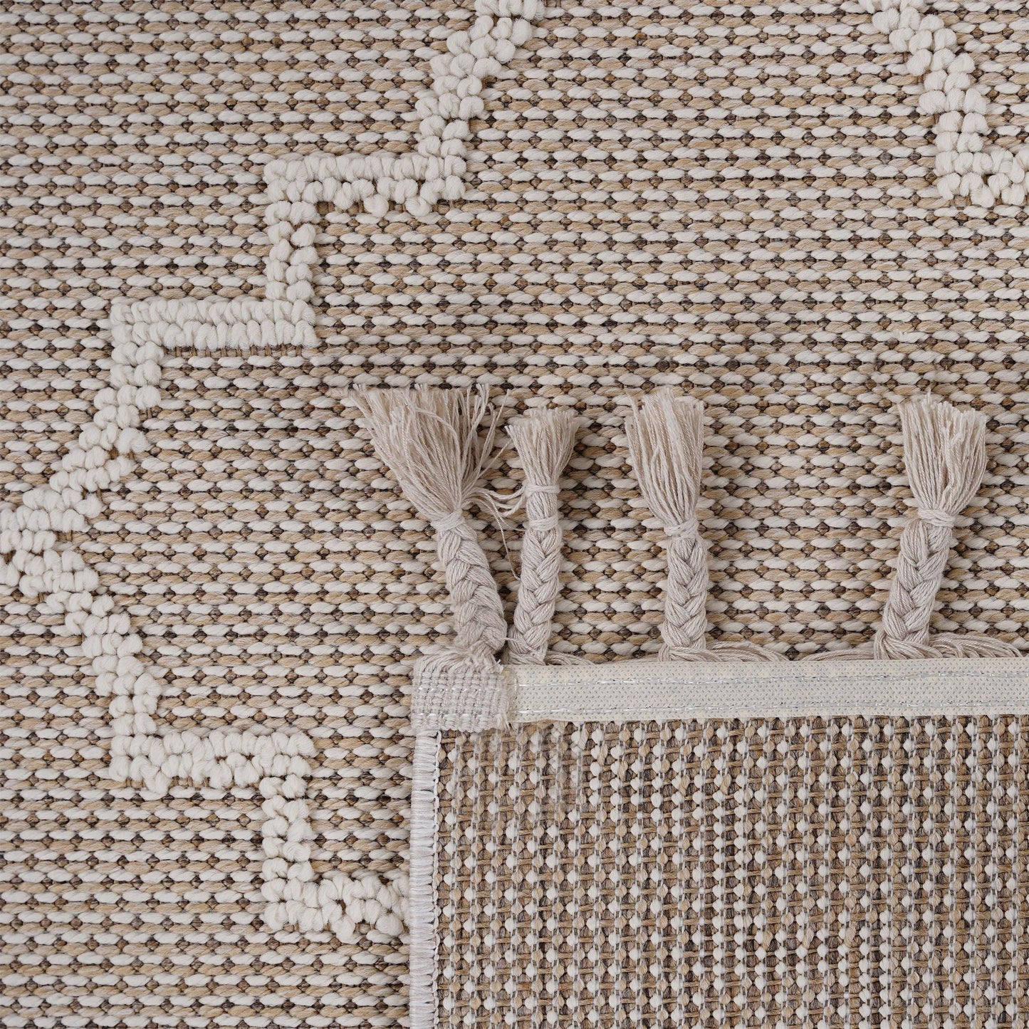 Guros - 8' X 10' Trellis Indoor / Outdoor Area Rug - Ivory