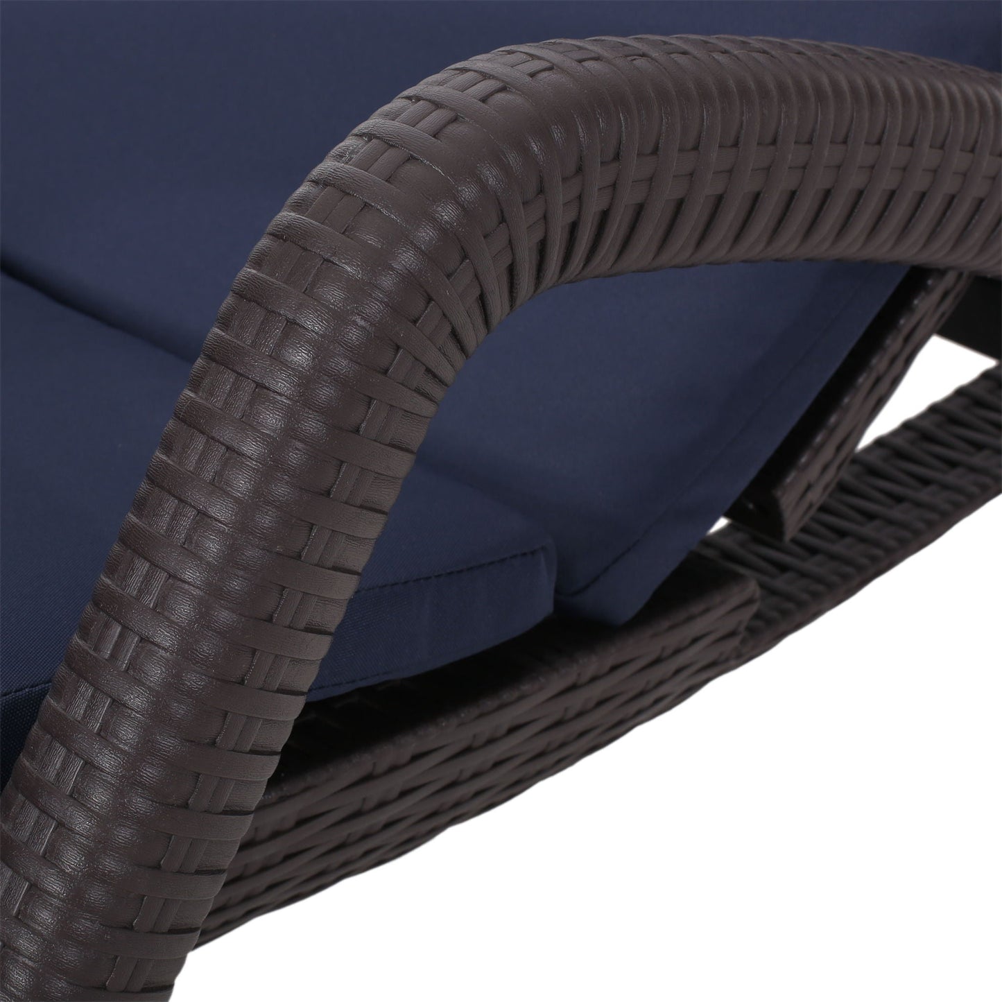 Mikael - Chaise Lounge With Cushion