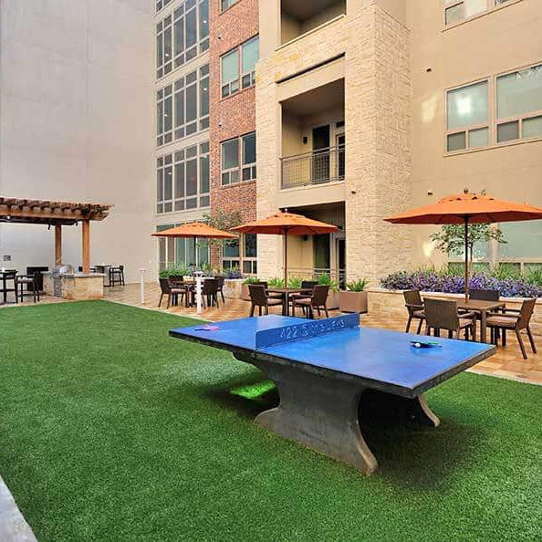 Stone Age Cantilever Outdoor Concrete Ping Pong Table