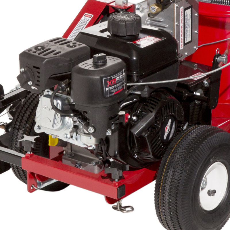 4600 SP Airless Self-Propelled Striping Machine