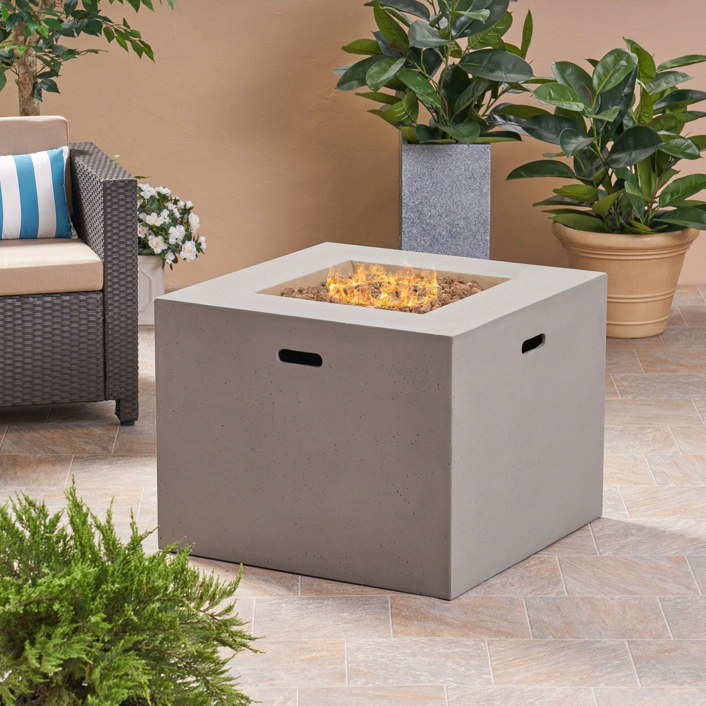 Outdoor Patio Square Gas Burning Concrete Fire Pit 40,000 BTU