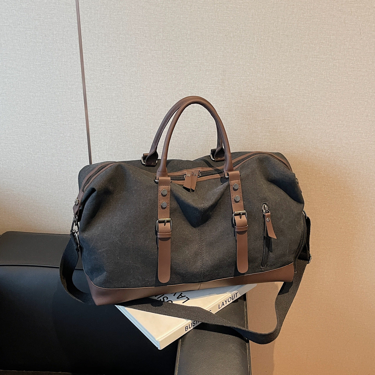 Men's And Women's Travel Portable Shoulder Bag