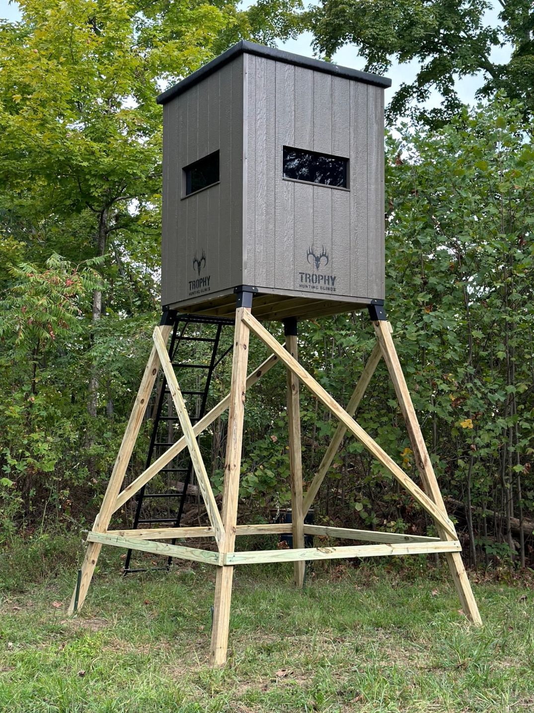 Trophy Hunting Blinds 5'x5' Eco Series Hunting Blind