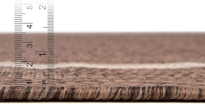 Unique Loom Outdoor Border Collection Area Rug - Soft Border (7' 1" x 10' Rectangle, Brown/ Ivory)