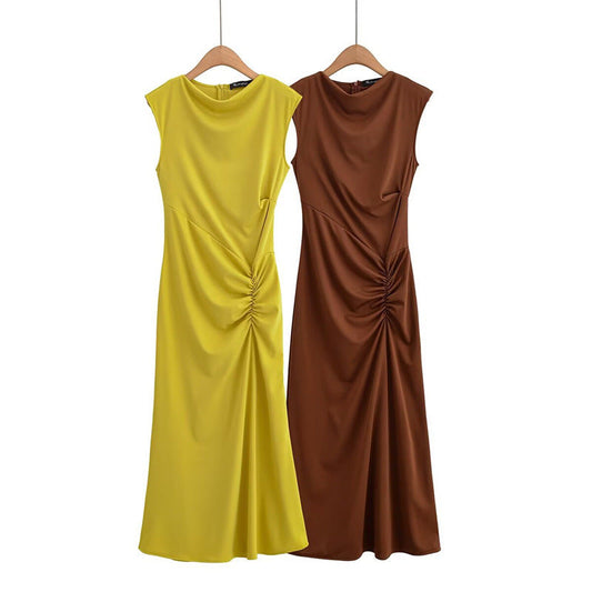 Fashionable and Sexy  Style Women's Two-color Knitted Pleated Long Dress