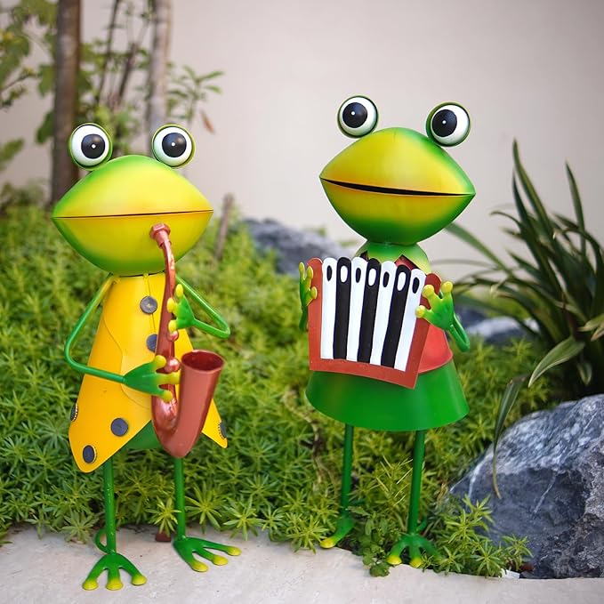 HONGLAND Metal Frog Garden Decor - Metal Frog Outdoor Statue -Funny Garden Frog Decorations - 3D Frog Figurine - Christmas Holiday Housewarming Gifts Lawn Patio Yard Garden Decor (Saxophone)
