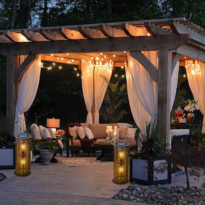 Solar Lanterns Outdoor Waterproof Hanging Rattan Weaving Solar Garden Lanterns Solar Powered with Handle,Decorative Retro Rattan Lights for Garden / Yard / Patio / Porch.