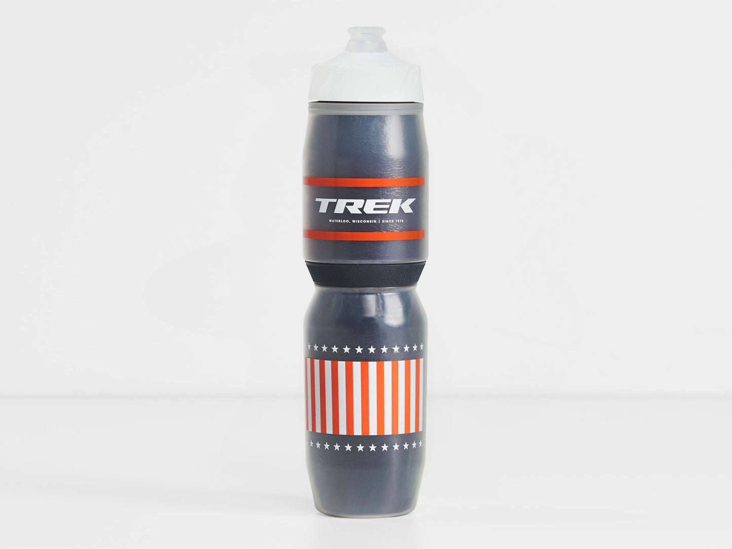 Trek Voda Ice 28oz Stars and Stripes Blue/Red Bottle