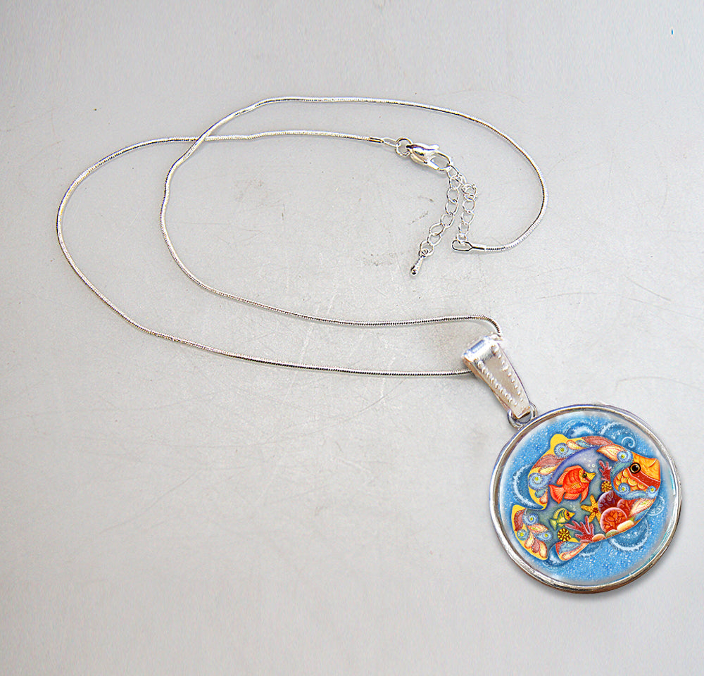 Fishy Family Silver Plated Mother of Pearl Jewelry Pendant Necklace Coastal - 44050
