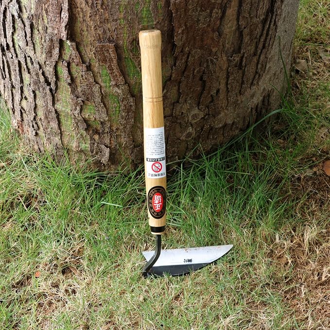 Kana Hoe 217 Japanese Garden Tool - Hand Hoe/Sickle is Perfect for Weeding and Cultivating. The Blade Edge is Very Sharp. (Beige-023)