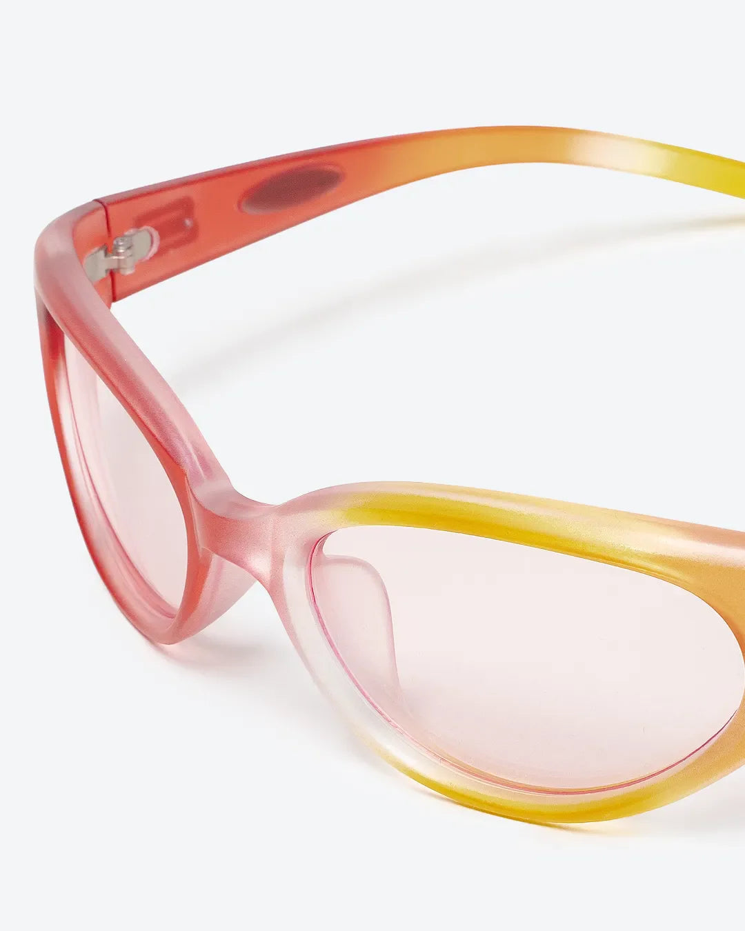ALLURE - Black Lenses, White Frame