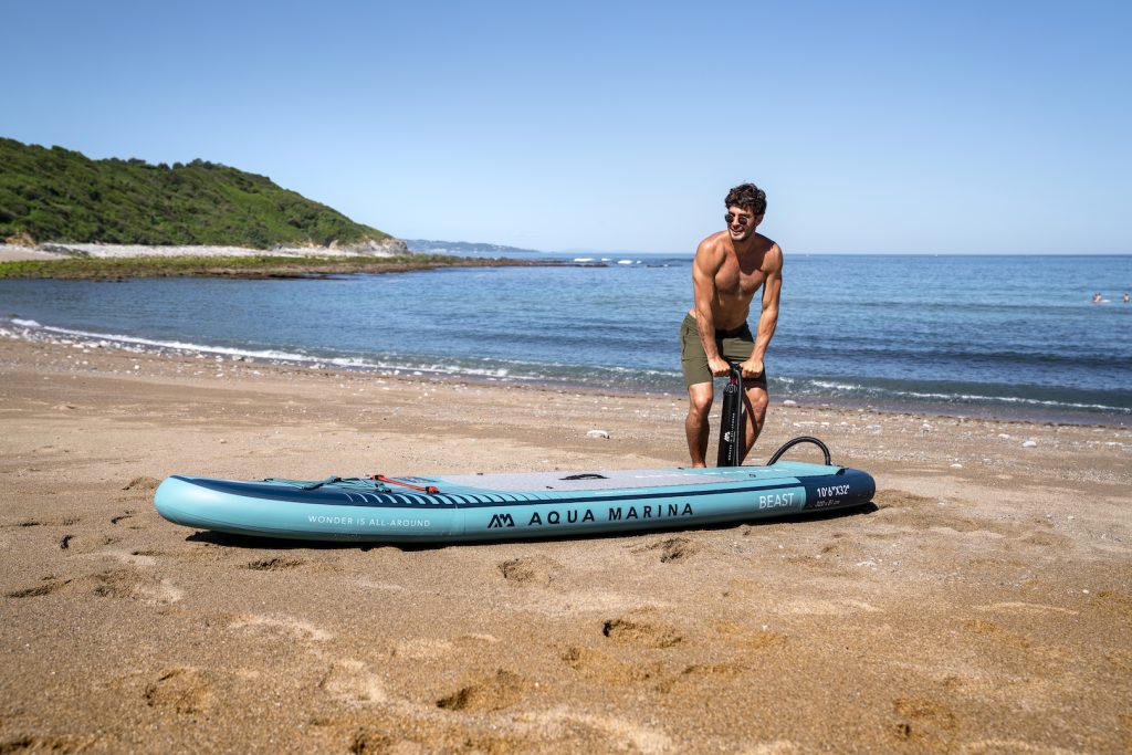 Aqua Marina Beast Advanced All-Around Paddleboard 10'6" with Carbon/Fiberglass Hybrid Paddle