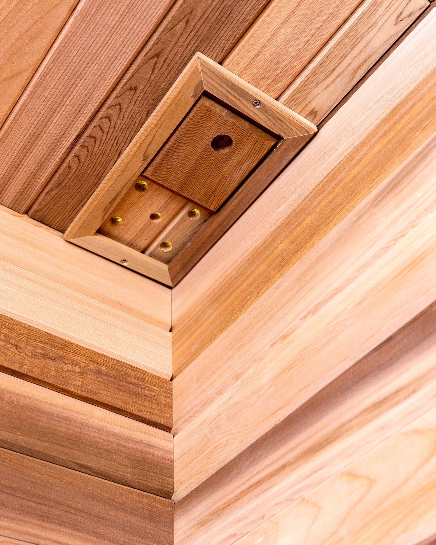 SaunaCore Classic Style Wood Front Sauna