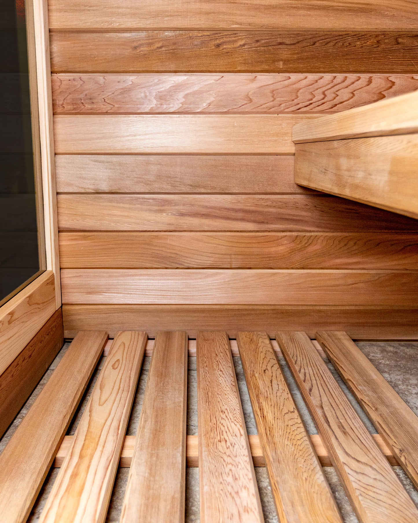 SaunaCore Classic Style Wood Front Sauna