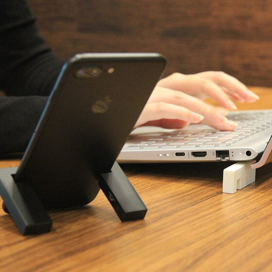 HST-Loop Magnetic Click Desk Mobile Phone Support Magnetic Portable Carry-on Mobile Phone Holder Fashion Minimalist Design