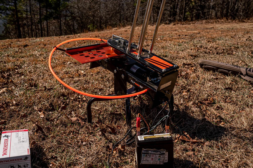 Flyway 60 Auto Clay Pigeon Thrower by Do All Outdoors