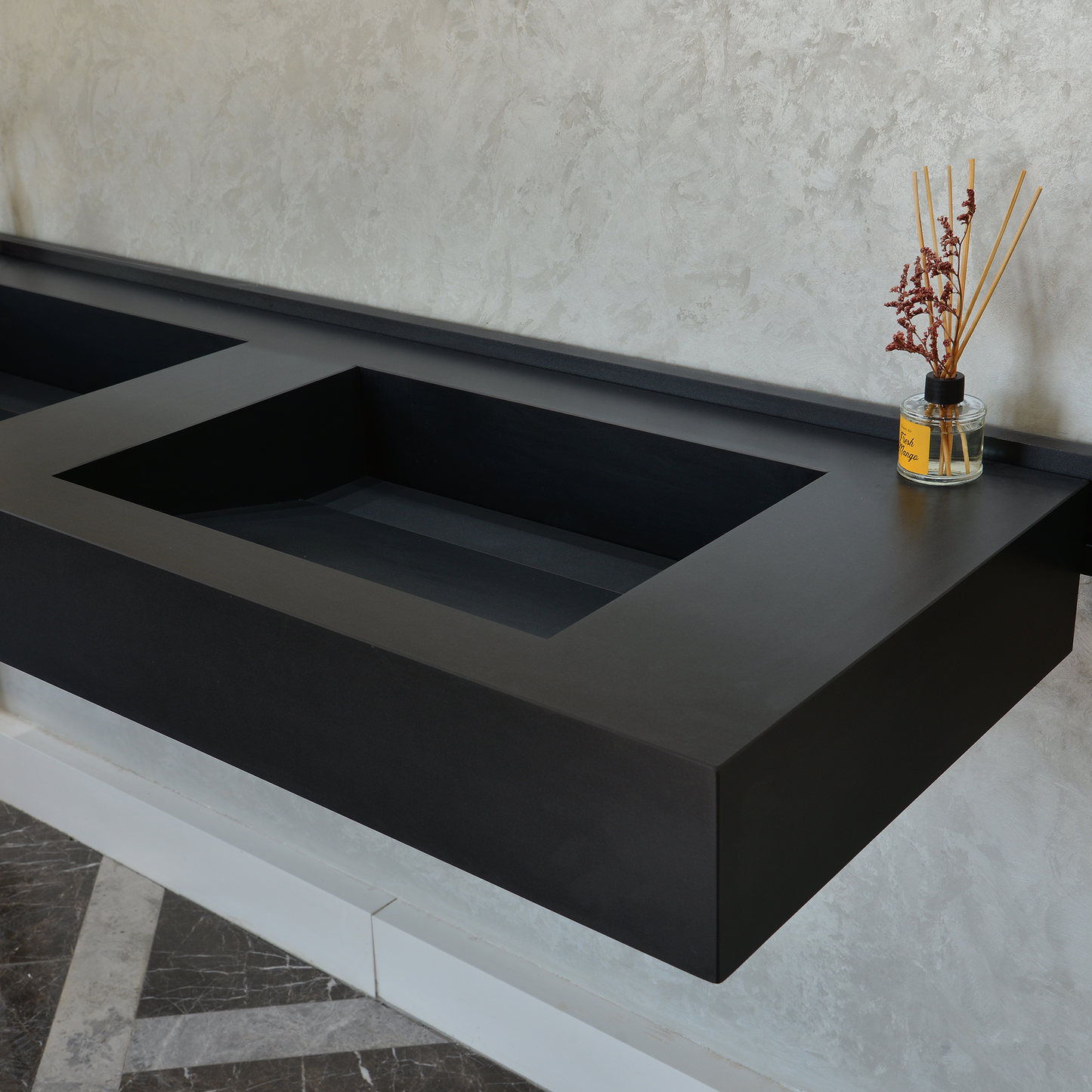 HANDCRAFTED INFINITY – TOTAL BLACK ENGINEERED PORCELAIN SINK (ES-080)