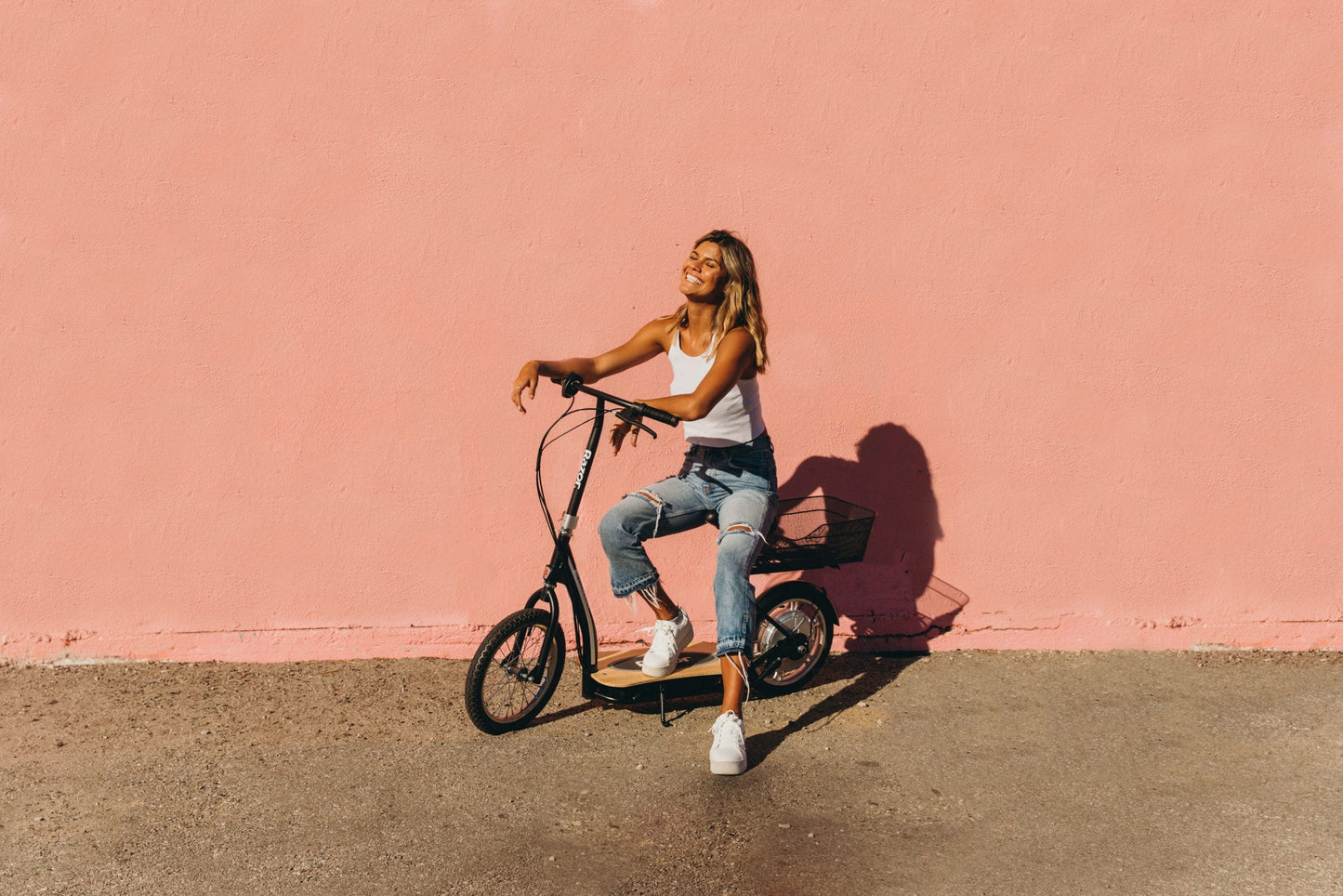 Razor EcoSmart Metro HD Electric Scooter