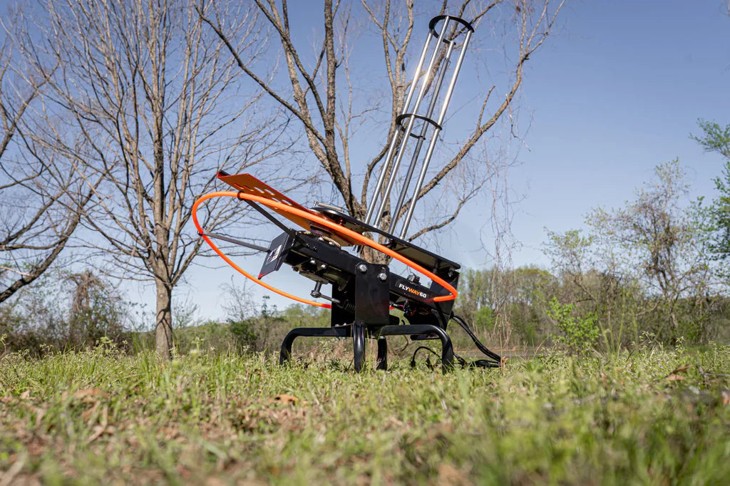 Flyway 60 Auto Clay Pigeon Thrower by Do All Outdoors