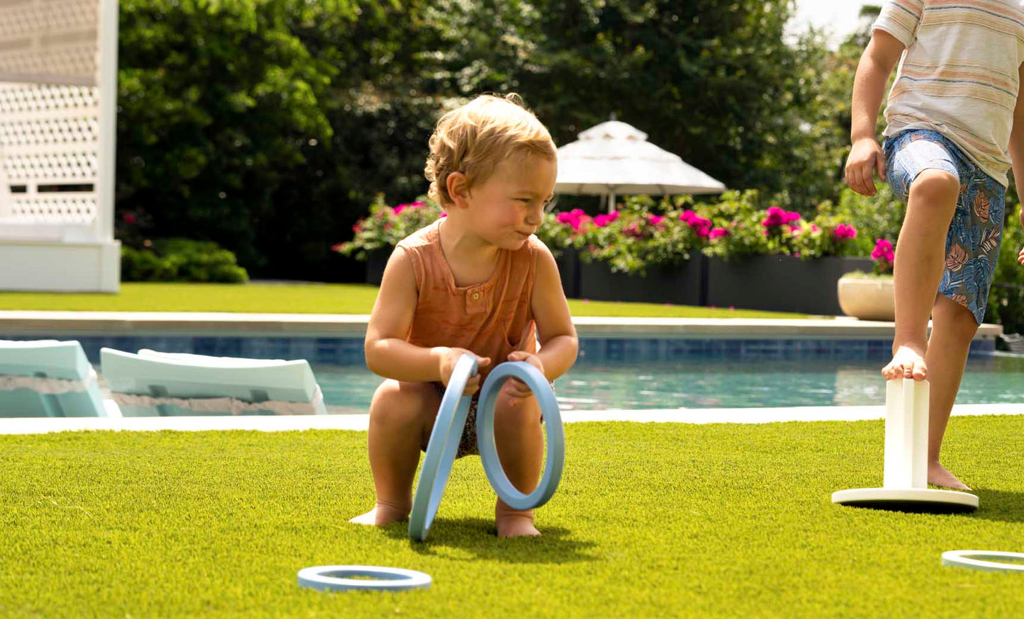 Ledge Lounger Ring Toss Outdoor Game Set
