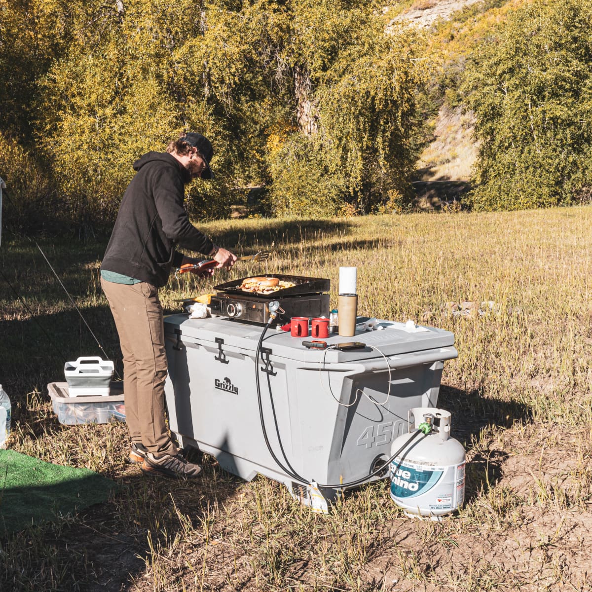 Grizzly 450 Quart Cooler
