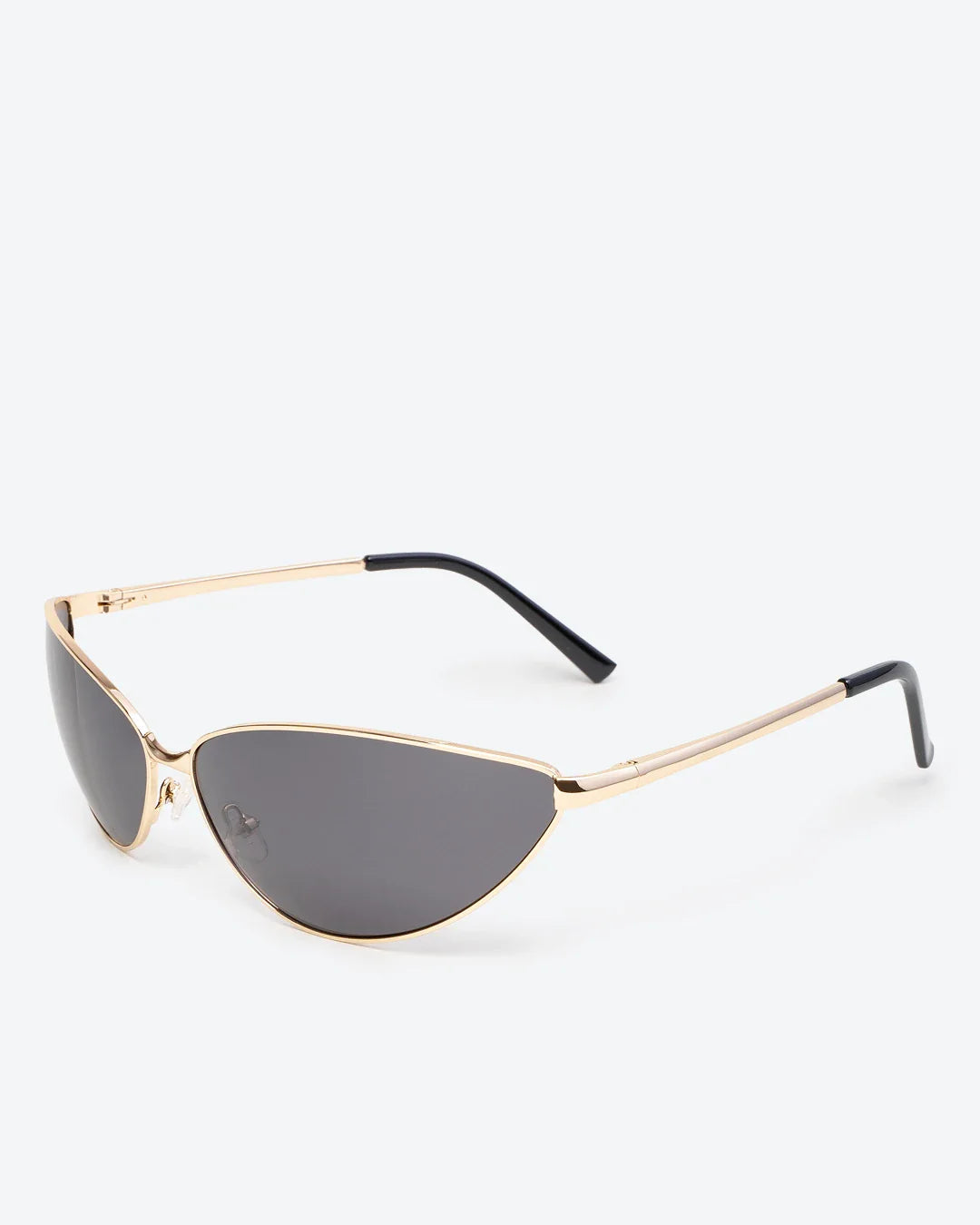 SVELTE - Black Polarized Lenses, Chrome Frame