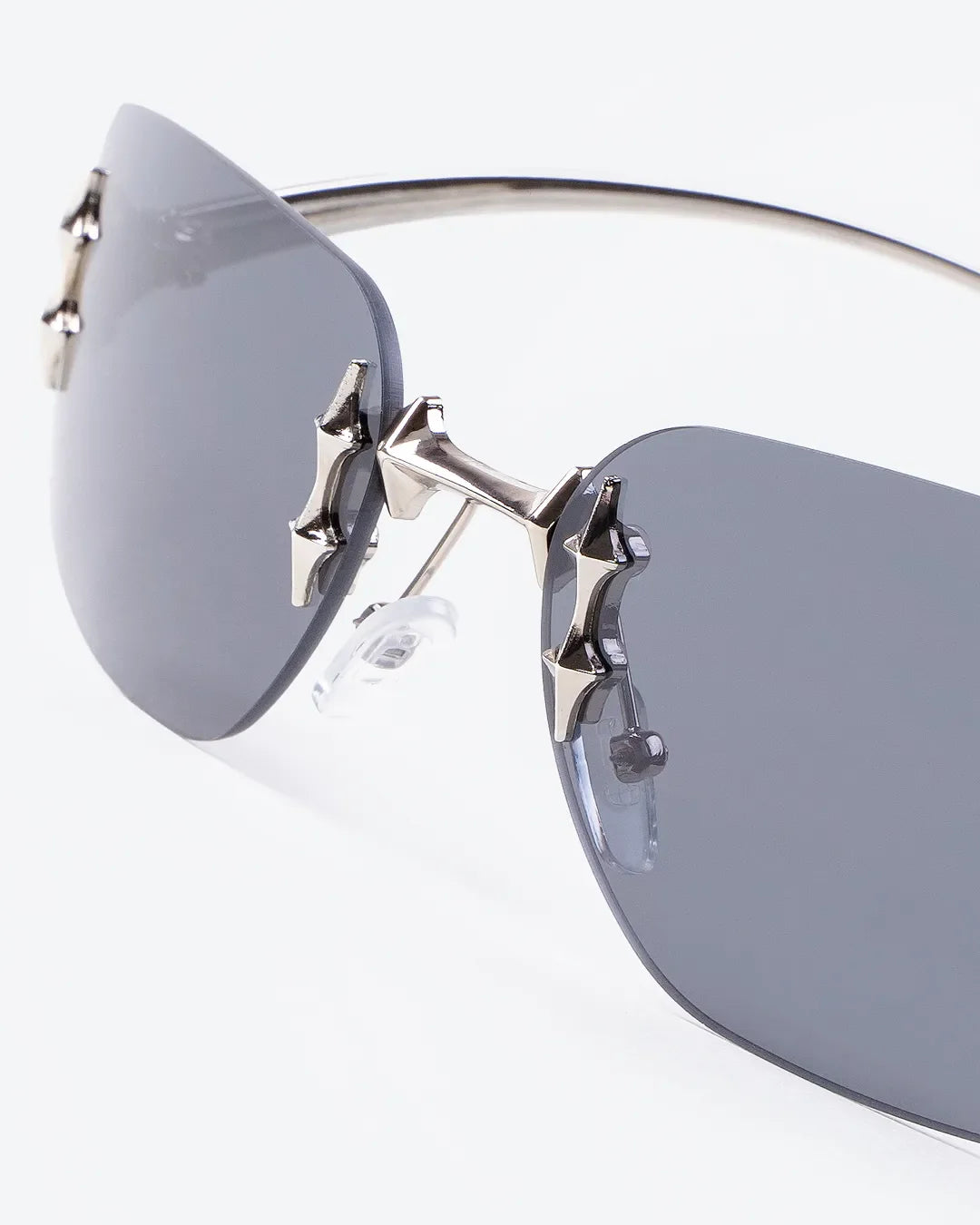 GRACE - Black Lenses, Chrome Frame
