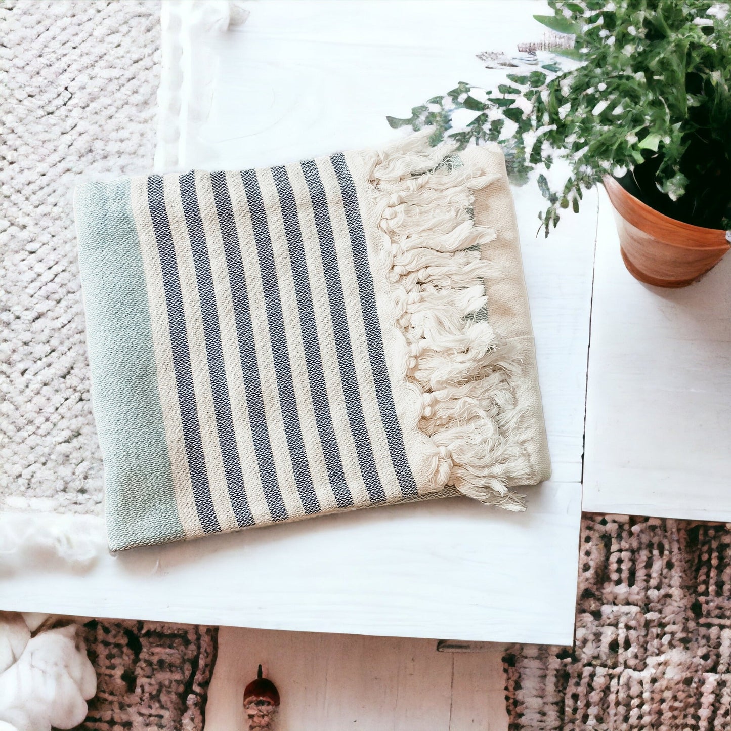 Mediterranean Cotton Bath Towel 180GSM Lightweight Gray Blue Summer