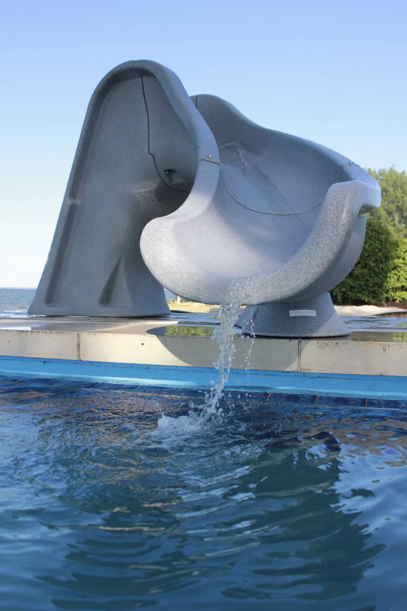 Splash Curved Pool Slide - Global Pool Products