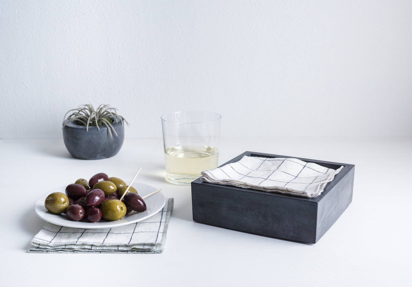 Concrete Cocktail Napkin Bin: Charcoal
