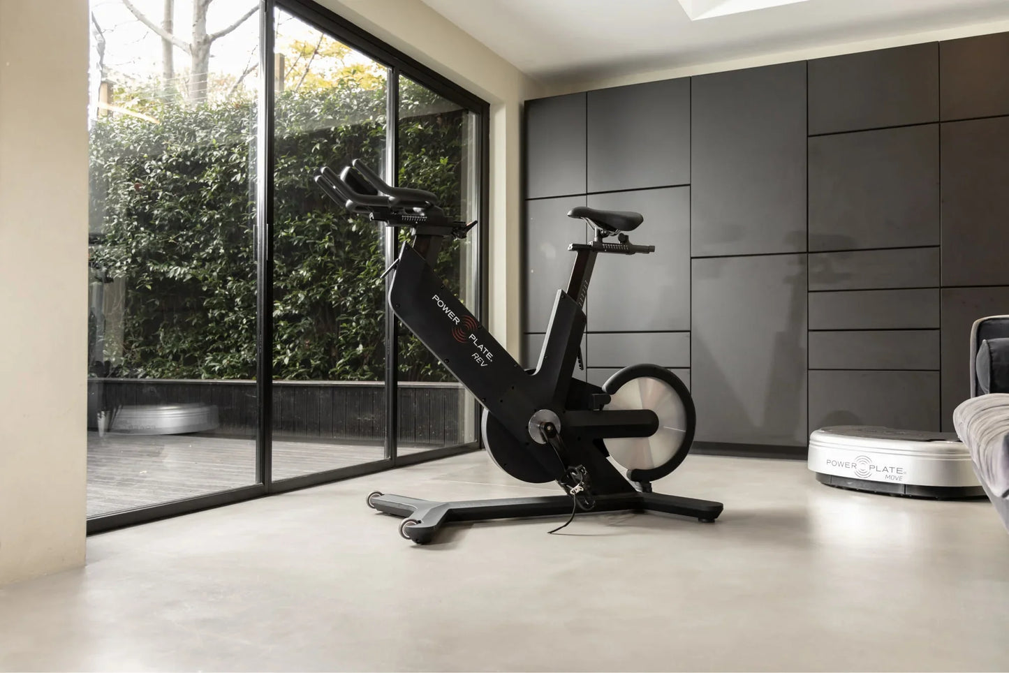 Power Plate REV™ Vibrating Fitness Bike