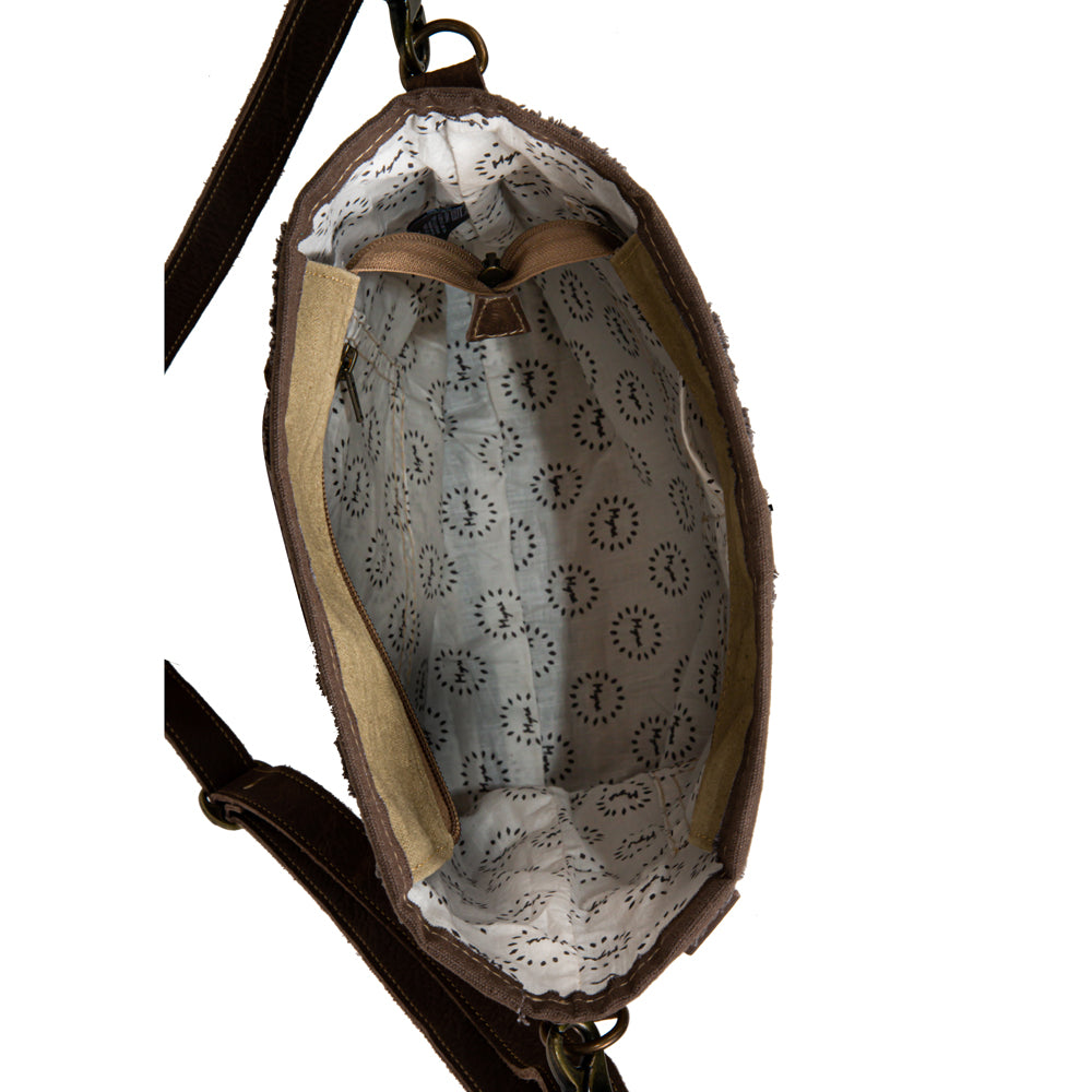 Adventurer Shoulder Bag / Explorer Travel Shoulder Bag / Outdoor Adventure Sling Bag / Rugged Journey Shoulder Bag / Nomad Explorer Crossbody Bag / Trekker Utility Shoulder Bag / Adventure Ready Sling Bag / Durable Travel Shoulder Bag / Wilderness Explorer Bag / Compact Adventurer Crossbody Bag / Urban Explorer Shoulder Bag / All-Terrain Travel Bag / Modern Adventure Sling Bag / Lightweight Explorer Shoulder Bag / Functional Travel Crossbody Bag / Classic Adventurer Bag / Expedition Style Shoulder Bag / Eve
