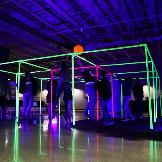 9 Square in the Air: Neon Game - Portable