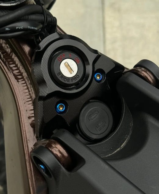 Eride Pro Titanium ignition bolts
