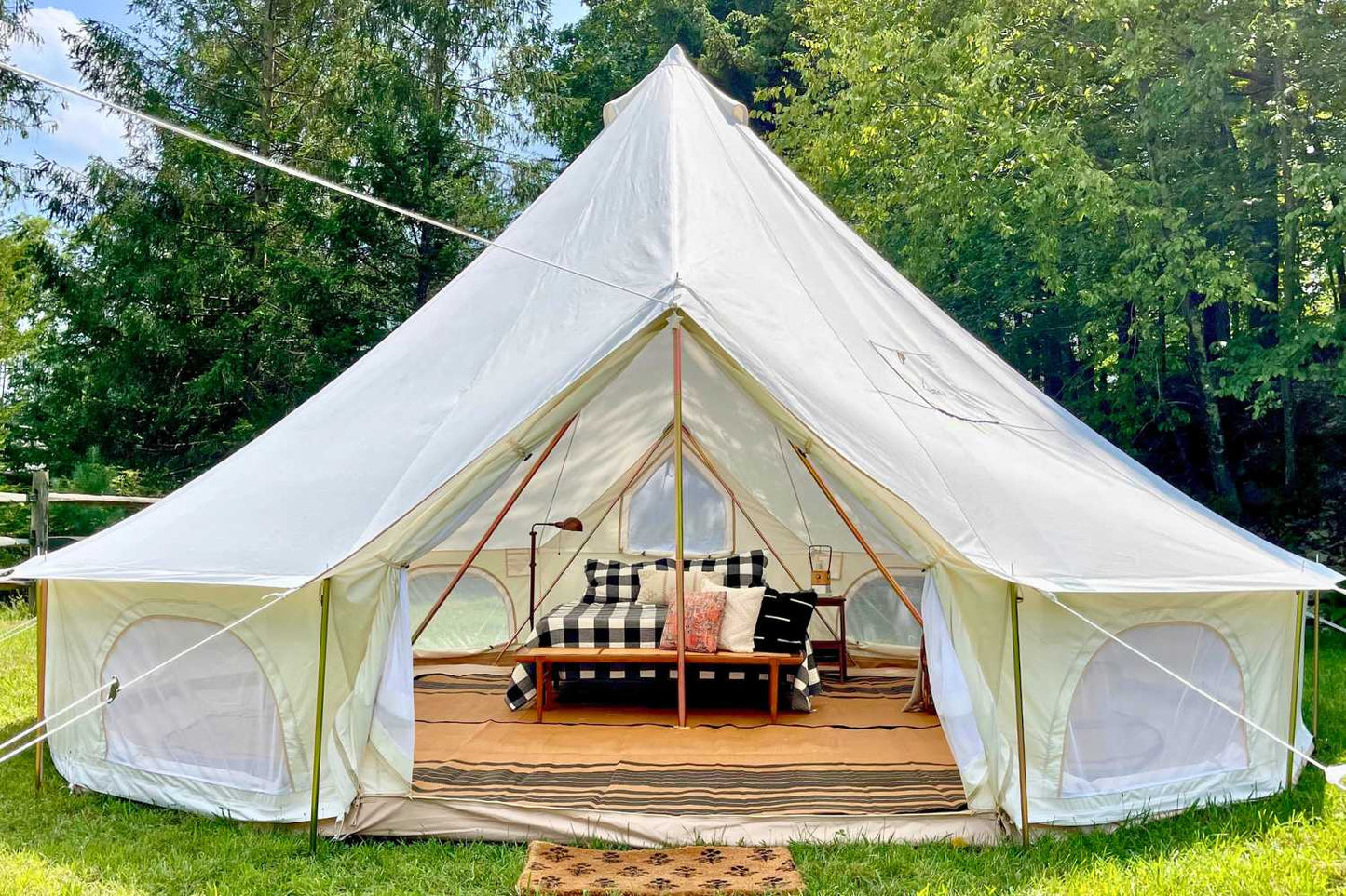 19' (6M) Zephyr™ Cabin Tent by Life in Tents