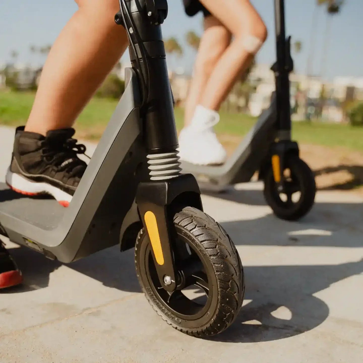 OKAI Zippy ES51 Electric Scooter