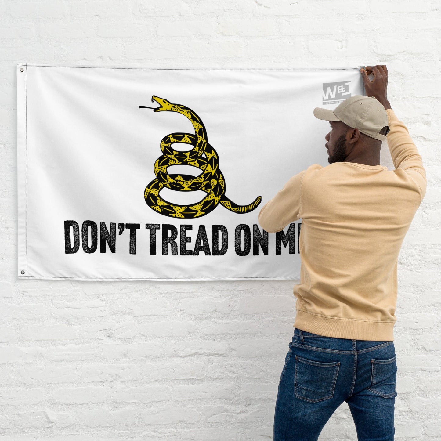 Walton & Johnson: White Gadsden Flag - Don't Tread on Me - 4LibertyShop.com